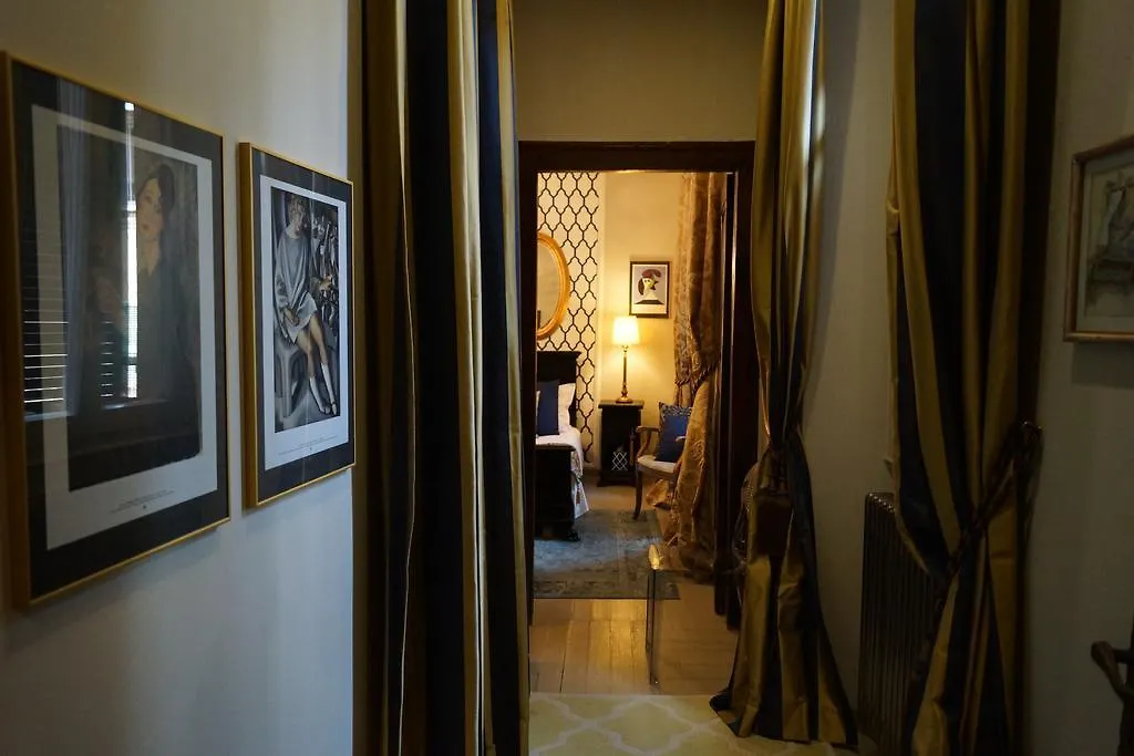 Bed & Breakfast Boutique B&B Il Cortile Divino Porlezza Italy